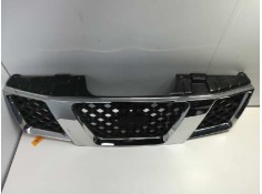 Recambio de rejilla delantera para nissan pathfinder (r51) 2.5 dci platinum referencia OEM IAM 62310EB400 108804505 DS8142011 2