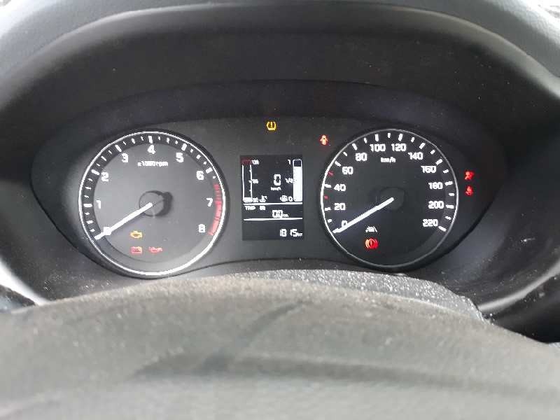 Recambio de cuadro instrumentos para hyundai i20 1.2 16v cat referencia OEM IAM 94003C8010 A2C121533 