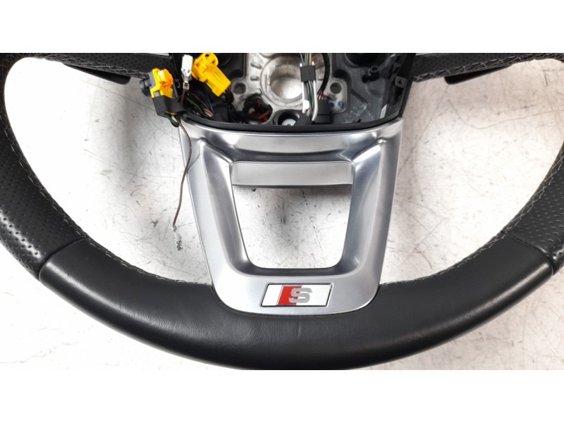 Recambio de volante para audi q7 4mg referencia OEM IAM 4M8419091Q  