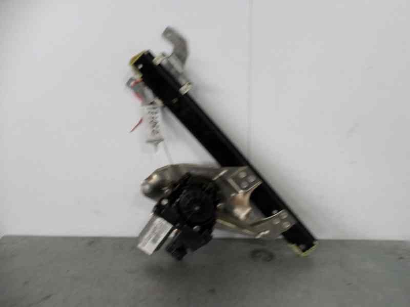 Recambio de elevalunas trasero derecho para audi a6 berlina (4b2) 2.5 v6 24v tdi referencia OEM IAM 4B0839398 106020617 113648