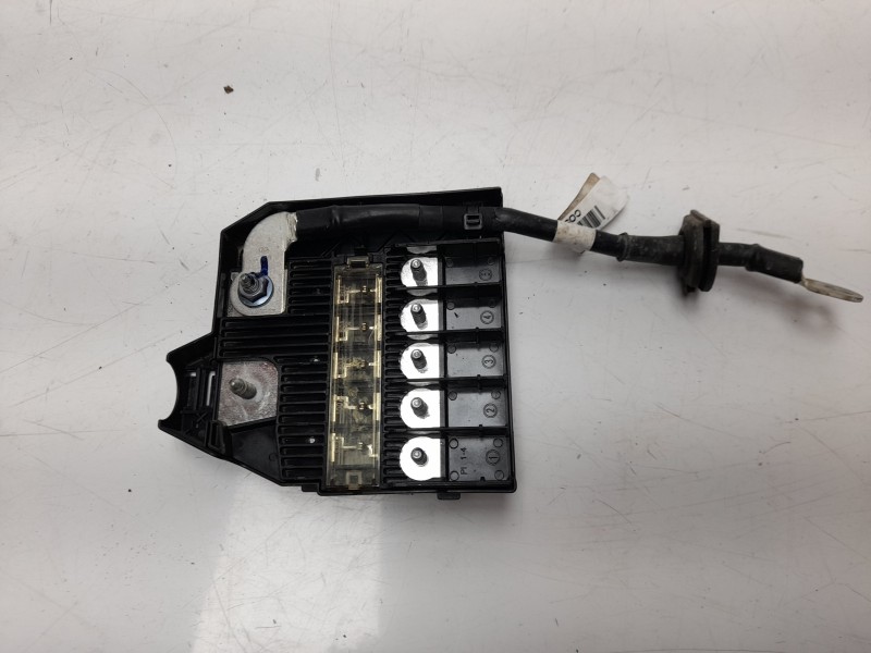 Recambio de caja reles / fusibles para opel grandland x 1.2 referencia OEM IAM 94264  