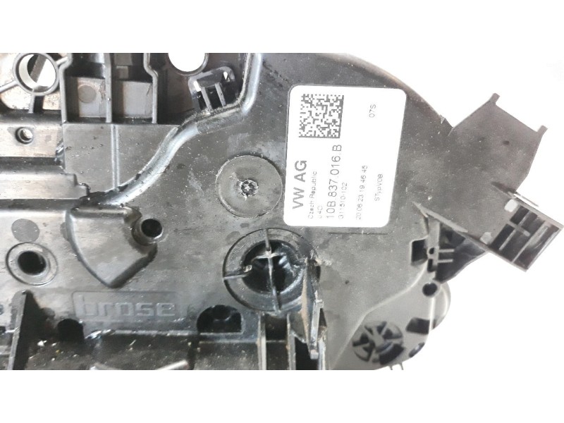 Recambio de cerradura puerta delantera derecha para volkswagen polo vi (ae1) basis referencia OEM IAM 10B837016B  