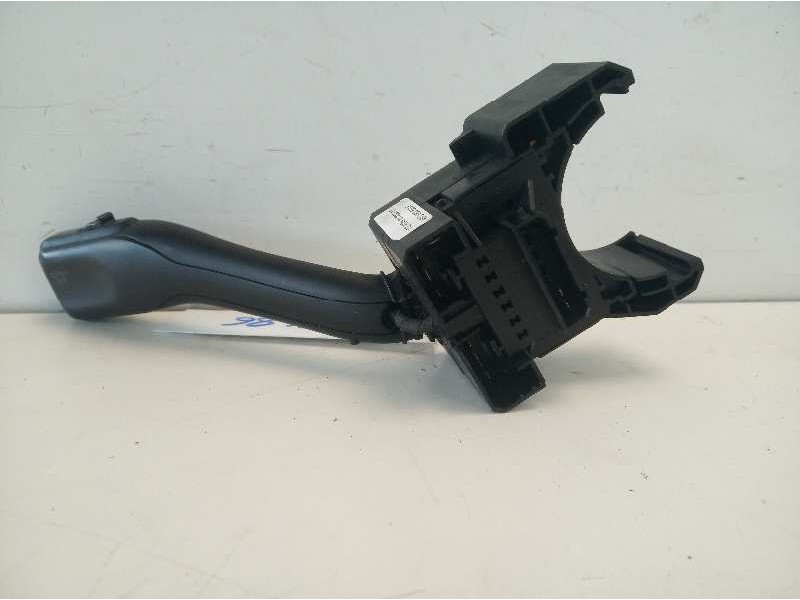 Recambio de mando limpia para volkswagen passat variant (3b6) edition referencia OEM IAM 4B0953503F  