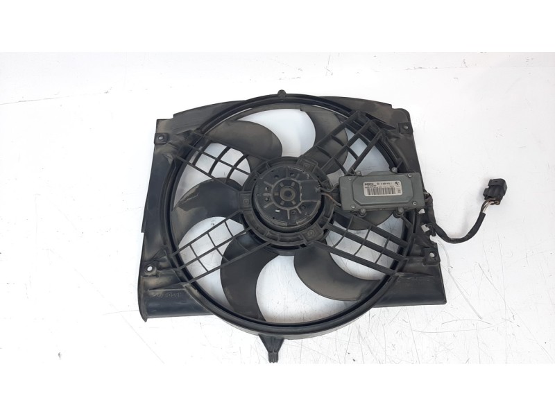 Recambio de electroventilador para bmw serie 3 berlina (e46) referencia OEM IAM 17427790896  