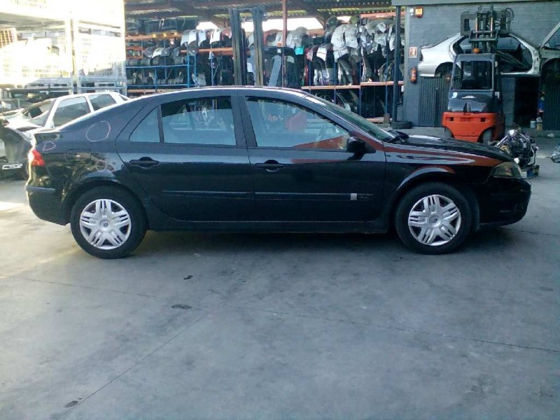 renault laguna ii (bg0) del año 2006