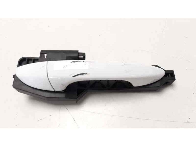 Recambio de maneta exterior delantera derecha para hyundai i20 1.2 16v cat referencia OEM IAM 76004C8000  