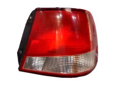 PILOTO TRASERO DERECHO 9240225220 16392232 