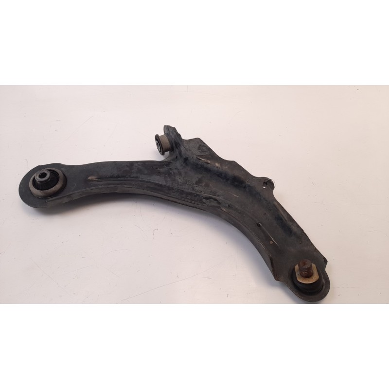 Recambio de brazo suspension inferior delantero derecho para renault captur 1.5 dci diesel fap energy referencia OEM IAM 5450479