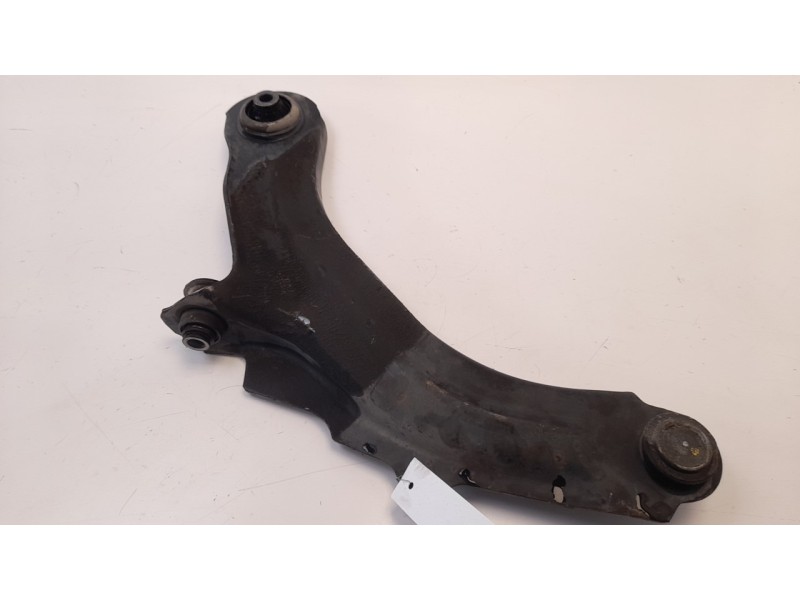 Recambio de brazo suspension inferior delantero derecho para renault captur 1.5 dci diesel fap energy referencia OEM IAM 5450479
