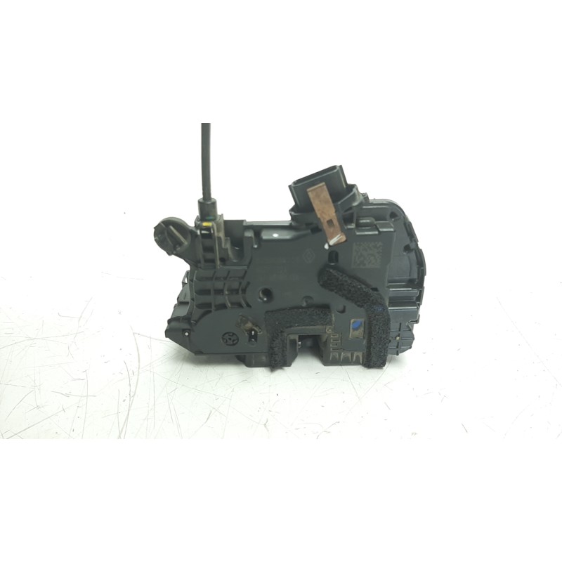 Recambio de cerradura puerta trasera derecha para renault captur 1.5 dci diesel fap energy referencia OEM IAM 825008835R CRDREN7