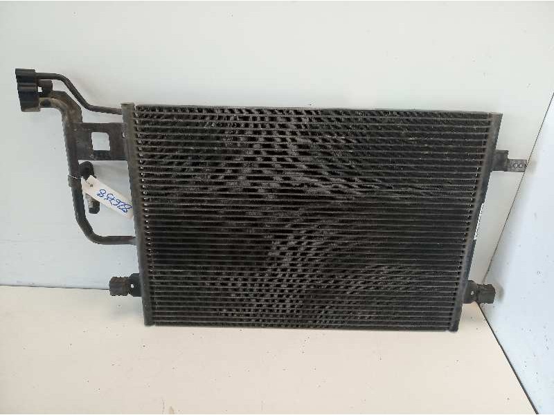Recambio de condensador / radiador aire acondicionado para volkswagen passat variant (3b6) edition referencia OEM IAM 3B0260401 