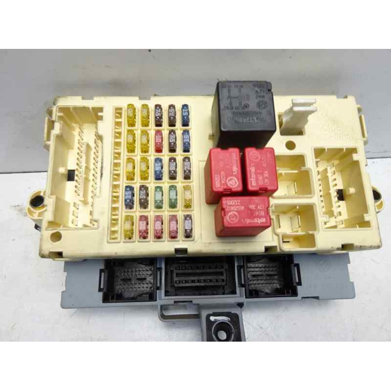 Recambio de caja reles / fusibles para fiat stilo multi wagon (192) 1.9 jtd 140 dynamic multijet referencia OEM IAM 51755128 501