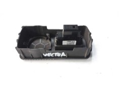 Recambio de mando elevalunas trasero derecho para opel vectra c berlina 1.9 cdti referencia OEM IAM 09185959 687833988  2