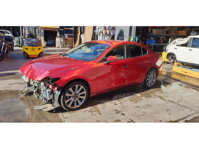 mazda 3 sedán (bp) del año 2021