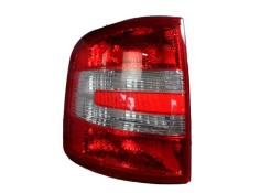 Recambio de piloto trasero izquierdo para skoda fabia (6y2/6y3) referencia OEM IAM 6Y6945111C 103F19530781 SK3204164