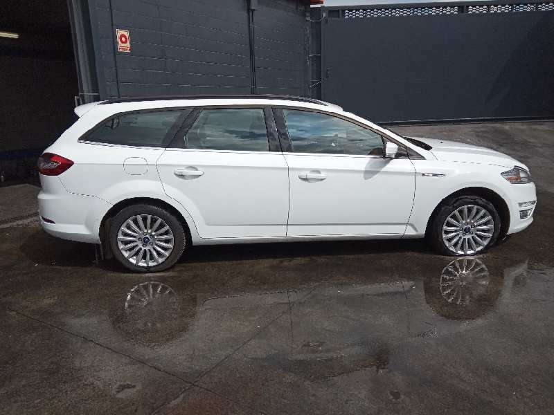 ford mondeo sportbreak (ca2) del año 2014