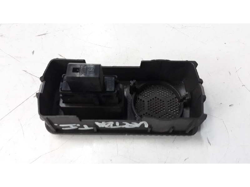 Recambio de mando elevalunas trasero izquierdo para opel vectra c berlina 1.9 cdti referencia OEM IAM 09185959 687833988 