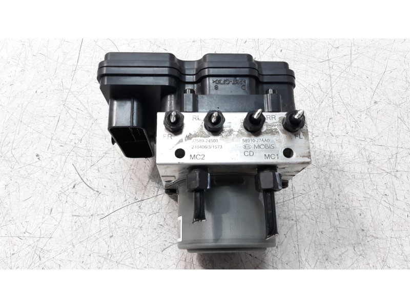 Recambio de abs para kia ceed 1.0 tgdi cat referencia OEM IAM 58900J7AA0  