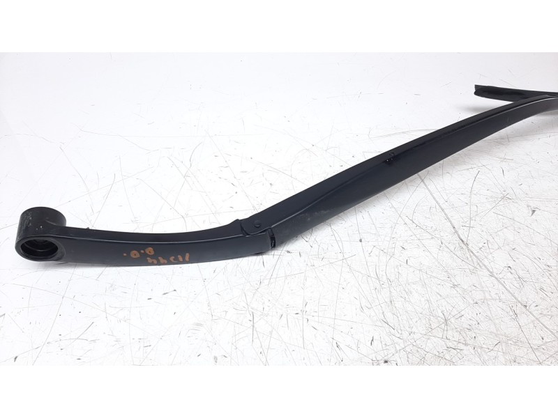 Recambio de brazo limpia delantero derecho para hyundai kona referencia OEM IAM 98321J9000  