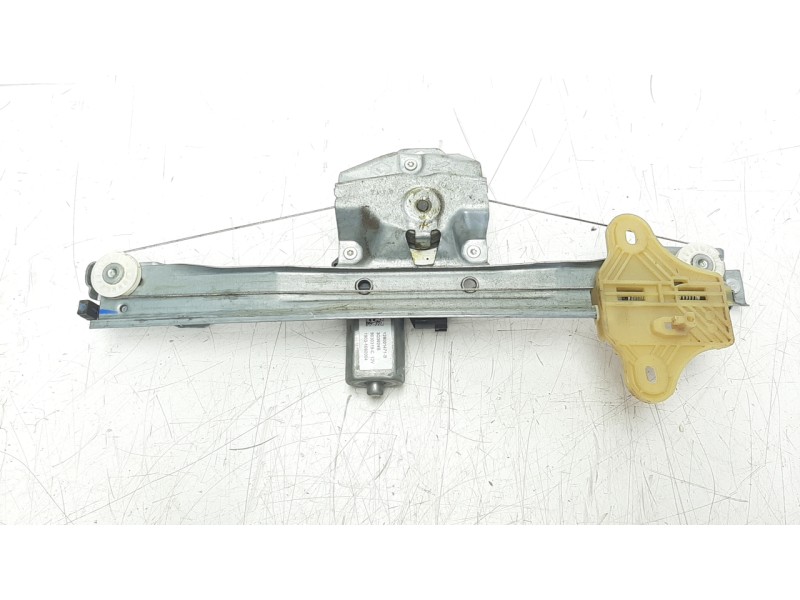 Recambio de elevalunas trasero derecho para renault captur 1.5 dci diesel fap energy referencia OEM IAM 827009380R 106199718 