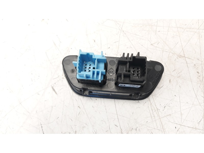 Recambio de interruptor para renault kadjar 1.5 dci diesel fap energy referencia OEM IAM 251630498R  