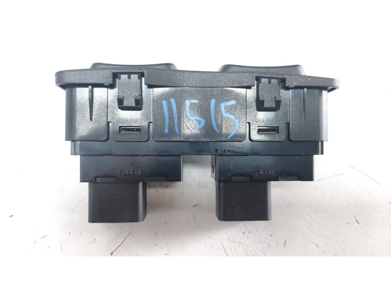 Recambio de interruptor para ssangyong korando 2.2 td cat referencia OEM IAM 1918508  