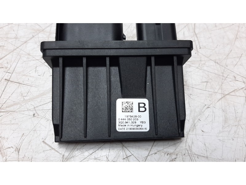 Recambio de modulo electronico para skoda superb combi (3v5) 2.0 tdi referencia OEM IAM 3Q0941329 0444050203 