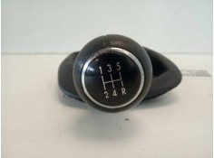 Recambio de guarnecidos palanca cambio para volkswagen passat variant (3b6) edition referencia OEM IAM NVE8685   2