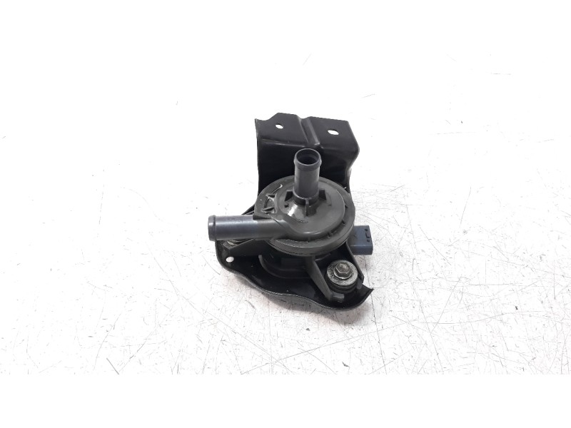 Recambio de bomba agua para lexus nx 2.5 16v cat (híbrido) referencia OEM IAM G904048010  