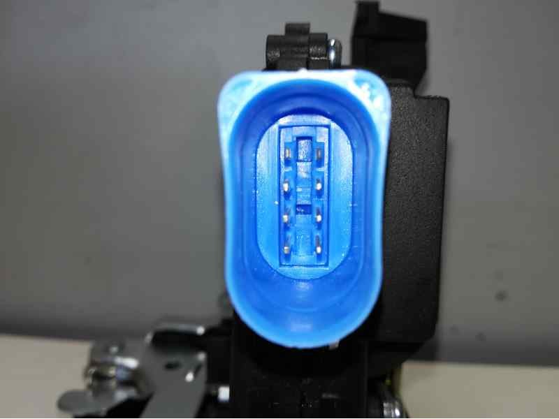 Recambio de cerradura puerta delantera derecha para seat ibiza (6l1) referencia OEM IAM 3B1837016CE EZCVW033 CRDVW1022