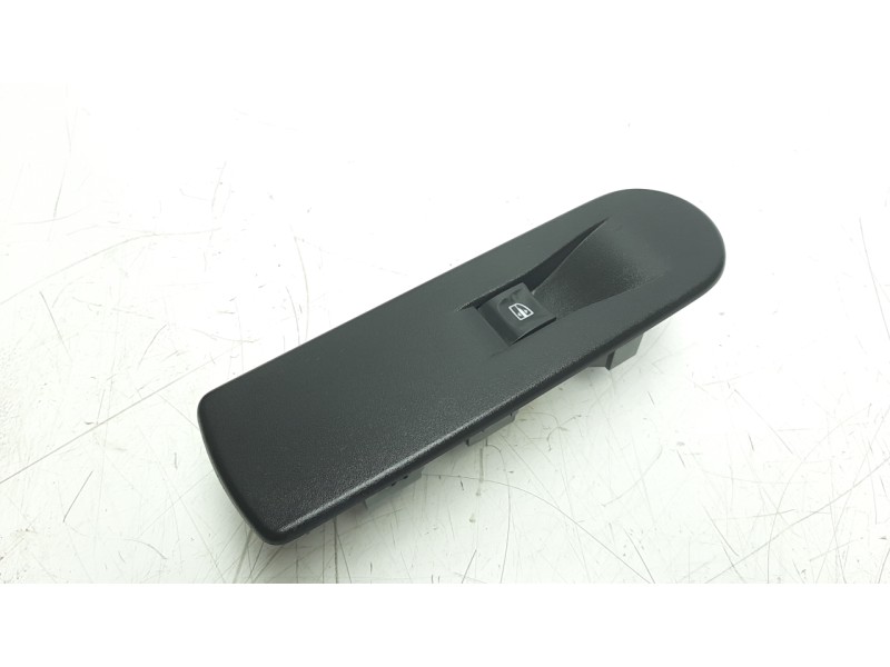 Recambio de mando elevalunas delantero derecho para renault captur 1.5 dci diesel fap energy referencia OEM IAM 254216614R  
