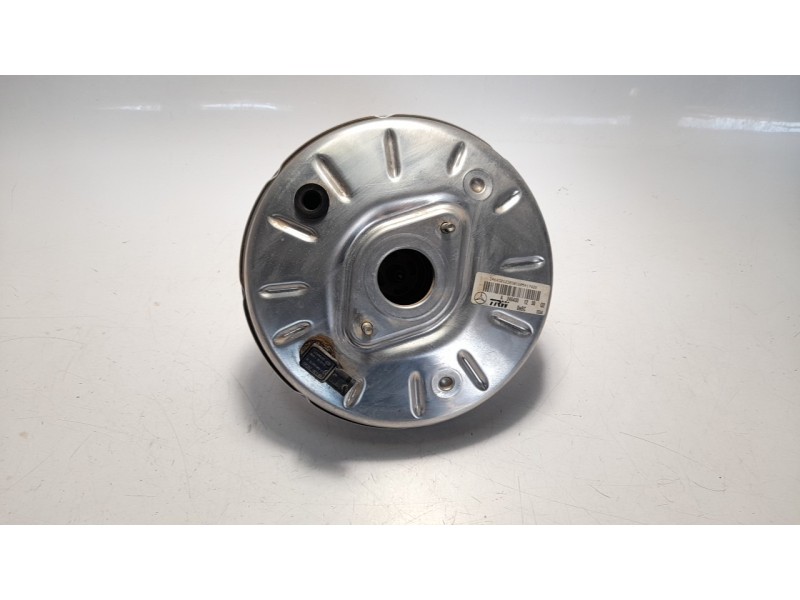 Recambio de servofreno para mercedes-benz clase cla (w117) shooting brake cla 200 d (117.908) referencia OEM IAM 2464300930  