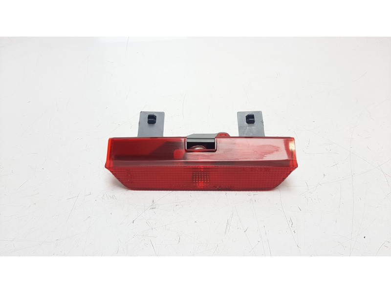 Recambio de luz central de freno para toyota rav 4 (a2) 1.8 16v cat referencia OEM IAM 8157049015  