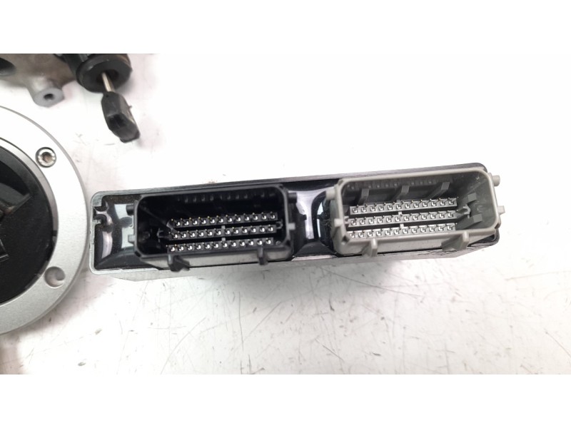 Recambio de conmutador de arranque para kawasaki vulcan s vulcan s referencia OEM IAM 211751606  