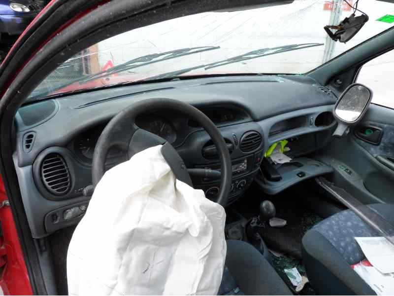 renault megane i classic (la0) del año 1998