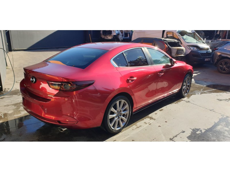 mazda 3 sedán (bp) del año 2021