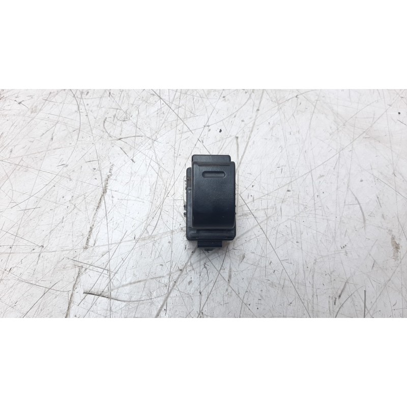 Recambio de mando elevalunas delantero derecho para toyota rav 4 (a2) 1.8 16v cat referencia OEM IAM 7423142140B1  