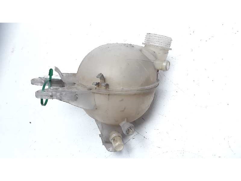 Recambio de deposito expansion para peugeot 207 confort referencia OEM IAM 9680163780  