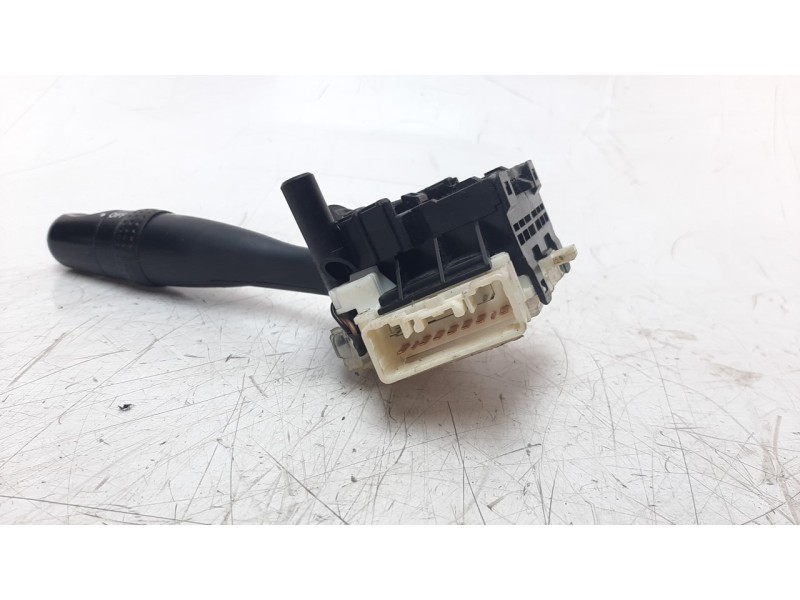Recambio de mando intermitentes para toyota rav 4 (a2) 1.8 16v cat referencia OEM IAM 42010173682  