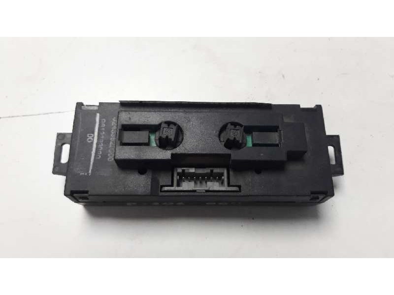 Recambio de pantalla multifuncion para peugeot 306 berlina 3/4/5 puertas (s2) xr referencia OEM IAM   