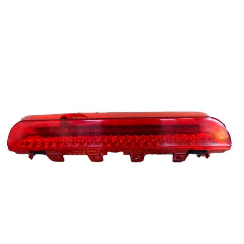 Recambio de luz central de freno para kia sportage emotion 4x2 referencia OEM IAM 927003W000  