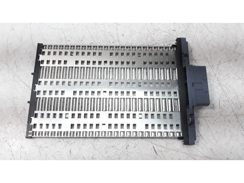 Recambio de resistencia calefaccion para kia niro referencia OEM IAM H309330410  