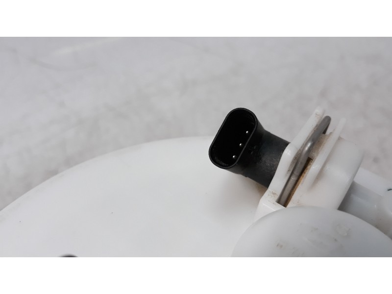 Recambio de bomba combustible para kia ceed 1.0 tgdi cat referencia OEM IAM 31110J7100  