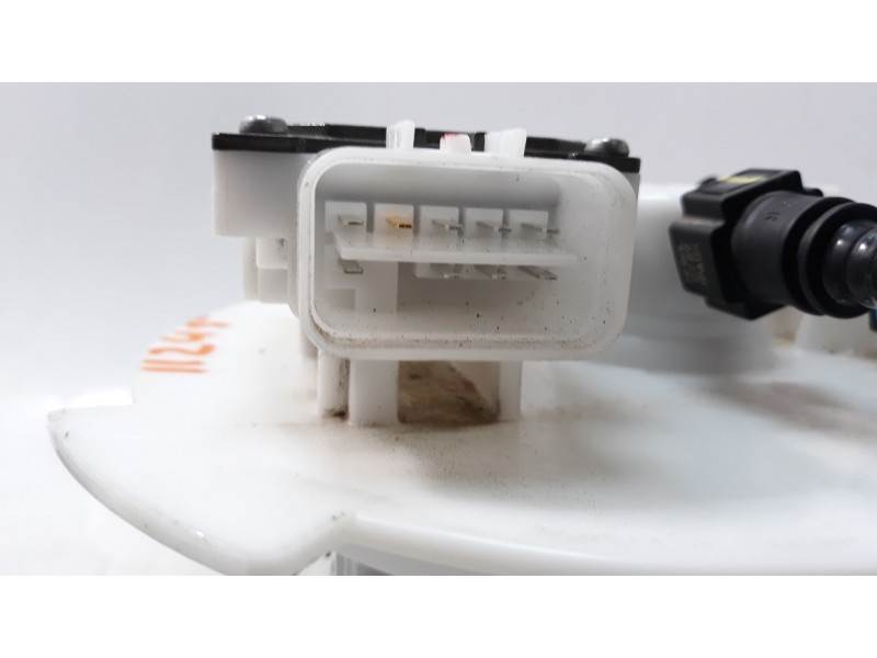 Recambio de bomba combustible para kia ceed 1.0 tgdi cat referencia OEM IAM 31110J7100  
