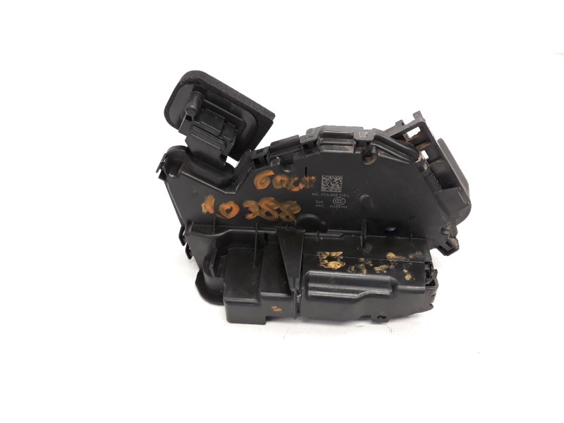 Recambio de cerradura puerta trasera derecha para volkswagen golf vii lim. 1.0 tsi referencia OEM IAM 5TA839016L  