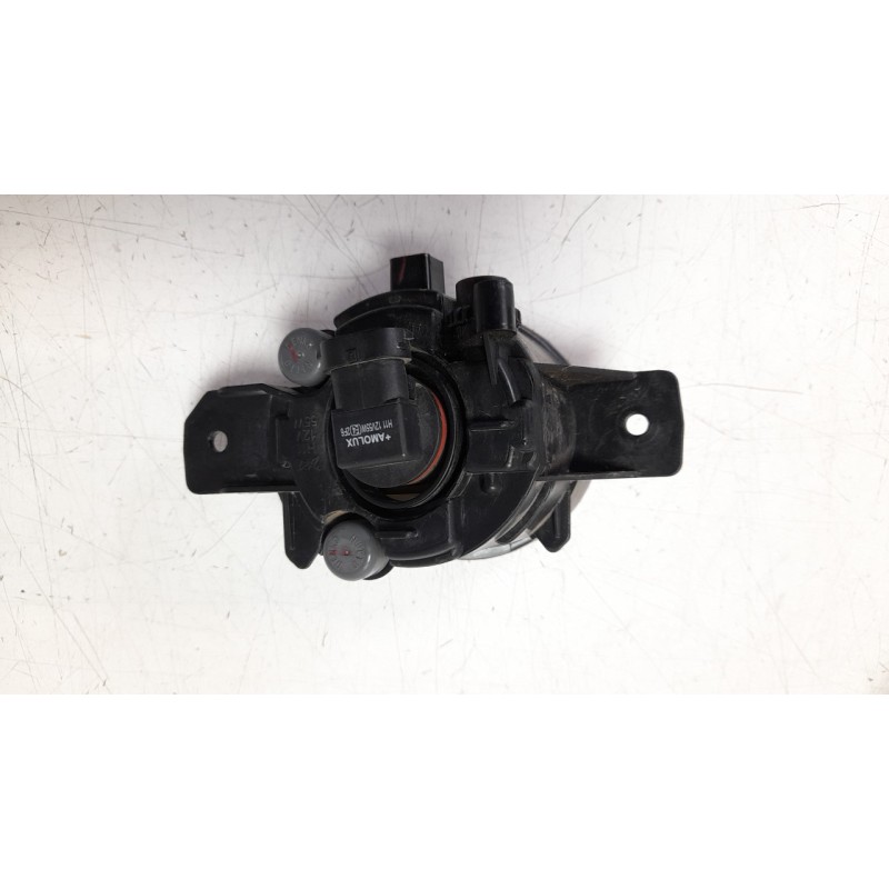 Recambio de faro antiniebla trasero izquierdo para renault clio ii fase ii (b/cb0) pack authentique referencia OEM IAM 820000247