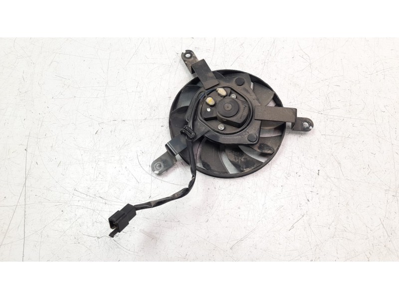 Recambio de electroventilador para kawasaki vulcan s vulcan s referencia OEM IAM 595020613  