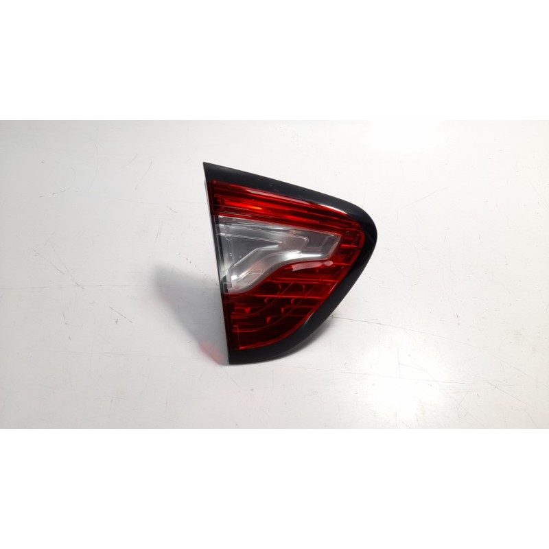 Recambio de piloto trasero izquierdo interior para renault captur 1.5 dci diesel fap energy referencia OEM IAM 265557893R  