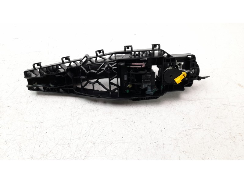 Recambio de maneta exterior delantera izquierda para jeep compass ii 1.6 m-jet cat referencia OEM IAM 53438494  