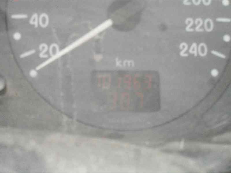 renault clio ii fase i (b/cbo) del año 2000